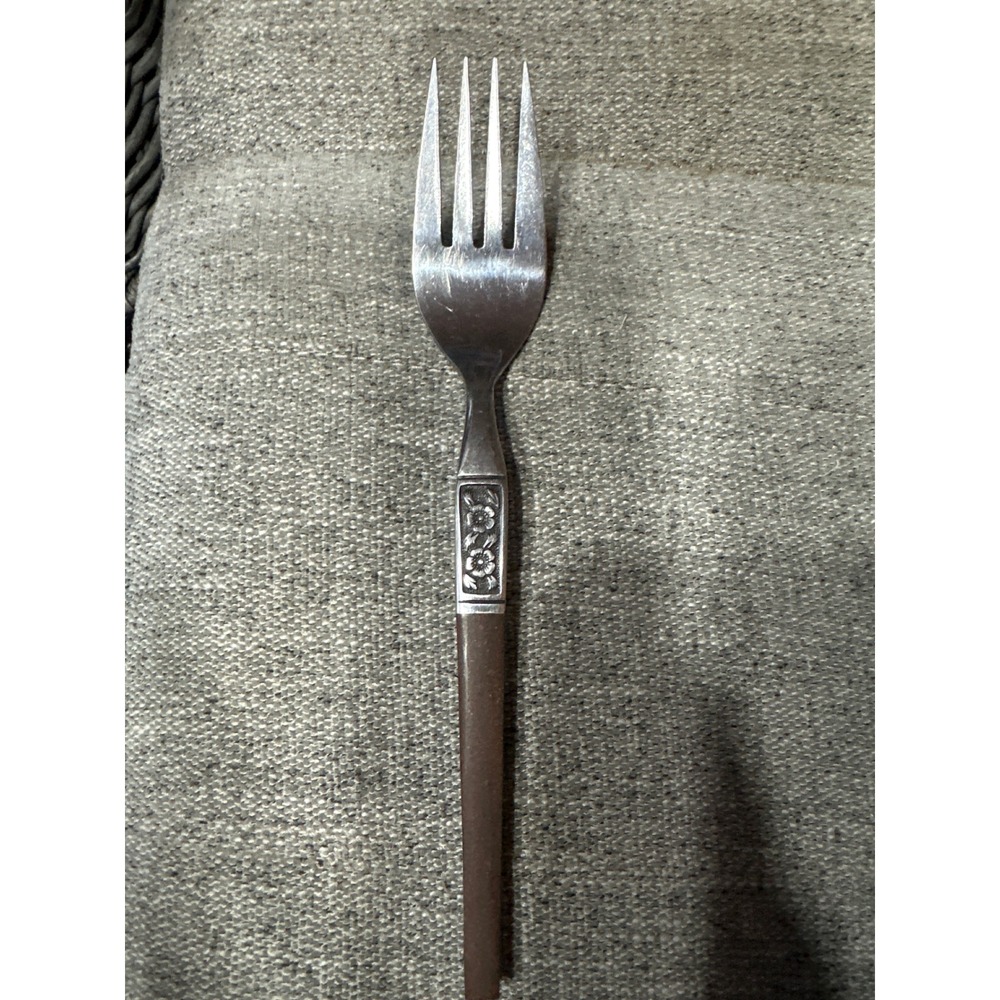 Ekco Eterna Stainless Steel‎ Serving Fork Brown Handle Floral Scroll Vintage MCM